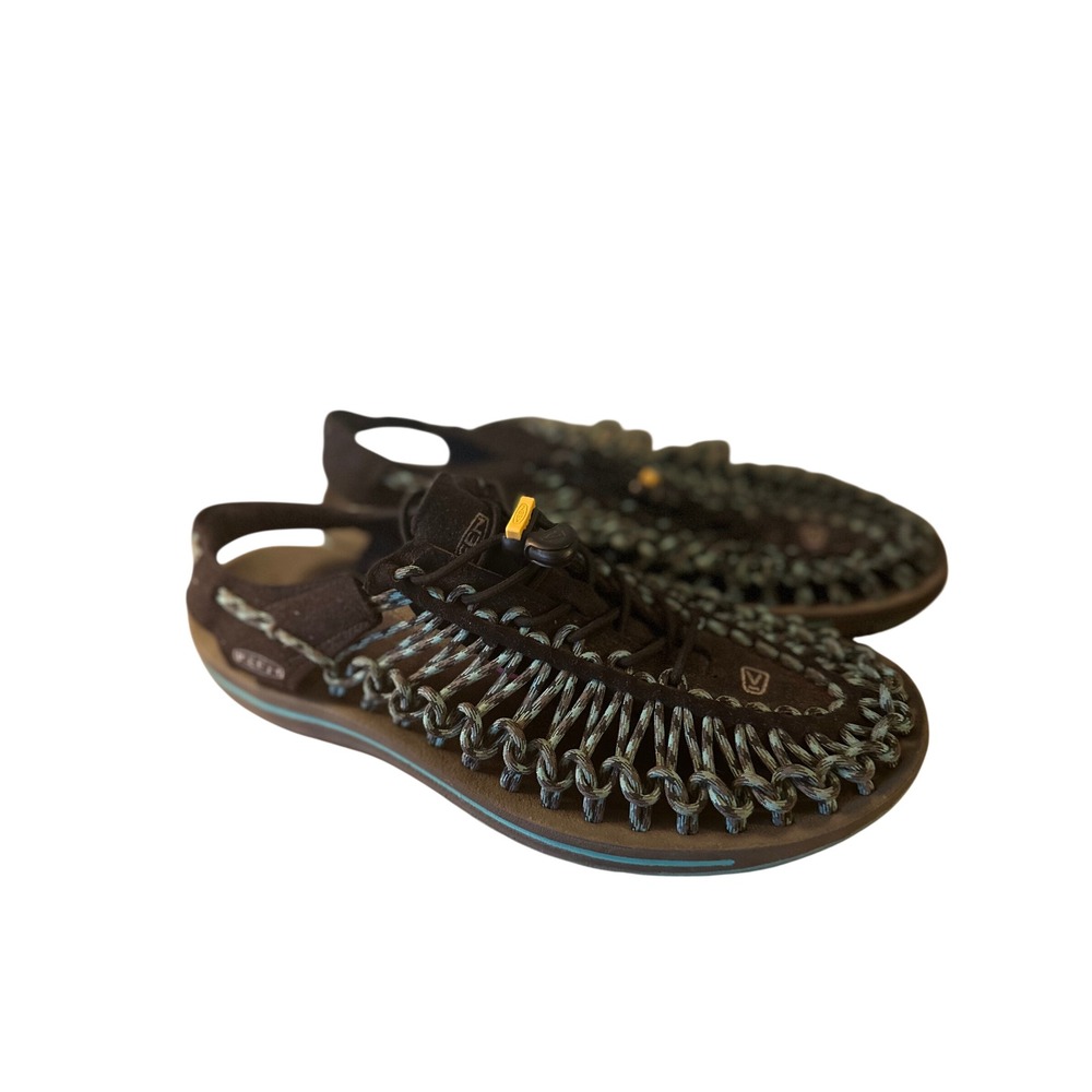 Keens Men Paracord Sandals size 11